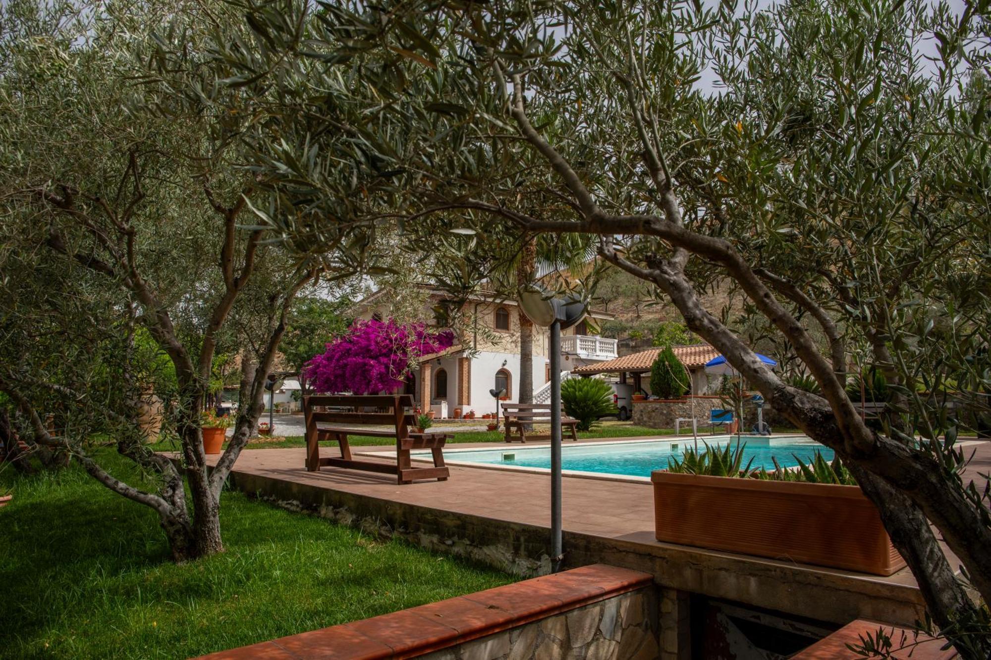 Tenuta Severino Santa Caterina Dello Ionio Marina Extérieur photo